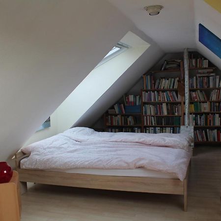 Ferienwohnung Im Galerie-Haus Urbar  Bagian luar foto