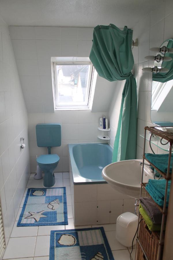 Ferienwohnung Im Galerie-Haus Urbar  Bagian luar foto